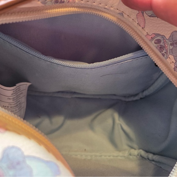 Disney Loungefly Stitch cross body - Picture 4 of 4